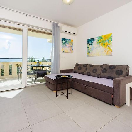 Apartments Petak Novi Dramalj Buitenkant foto